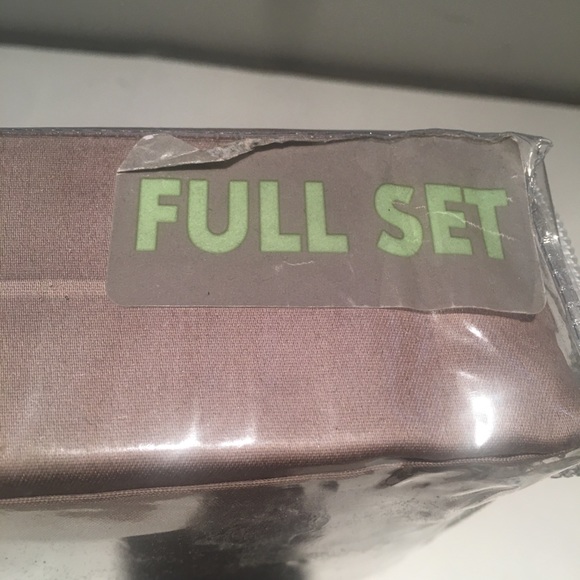 NWT SoHo 650 Full Sheet Set, 100% Egyptian cotton - Picture 2 of 6